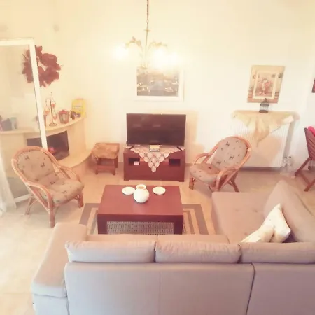 Semesterbostad Beautiful Maisonette At *