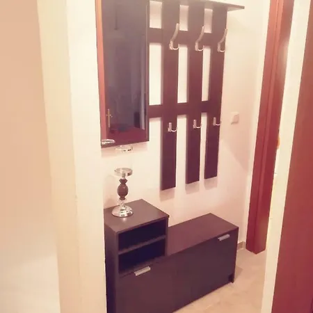 Semesterbostad Beautiful Maisonette At *